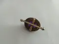 Старинна позлатена сребърна брошка с аметист , снимка 2