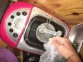 Хлебопекарна MBM-1502, бял- червен, две бъркалки,650585 Размера на хляба 1000 г/1250 г/1500 г Топло , снимка 2