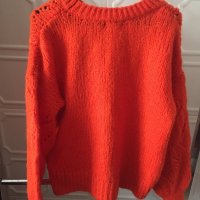 Уникален оранжев пуловер, снимка 2 - Блузи с дълъг ръкав и пуловери - 38829698