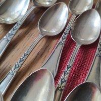 Сребърни прибори лъжици лъжички ножове , снимка 4 - Антикварни и старинни предмети - 39903473