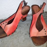 Обувки , снимка 2 - Дамски ежедневни обувки - 38191839