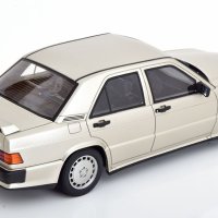 Mercedes-Benz W201 190E 2.5 16S 1993 - мащаб 1:18 на OttoMobile моделът е нов в кутия, снимка 2 - Колекции - 40746736