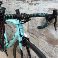 НОВ карбонов шосеен велосипед Bianchi Specialissima Campagnolo EPS ГАРАНЦИЯ , снимка 8 - Велосипеди - 42093997