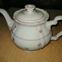 Продавам български порцеланов чайник, от едно време, снимка 1 - Други ценни предмети - 40304849