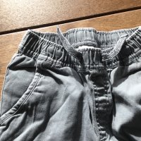 Сив детски  каргопанталон Wonder nation, размер М(8), снимка 3 - Детски панталони и дънки - 44144788