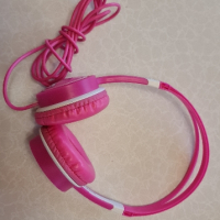 Жични детски слушалки BuddyPhones Travel, Light Pink, снимка 4 - Други - 44709387