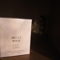Нов дамски парфюм "Misty Rose", снимка 1 - Дамски парфюми - 44697982