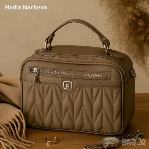 Дамска спортно елегантна чанта, снимка 1