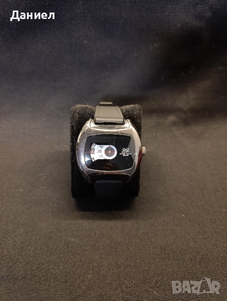 Винтидж рядък часовник Q&Q, снимка 1