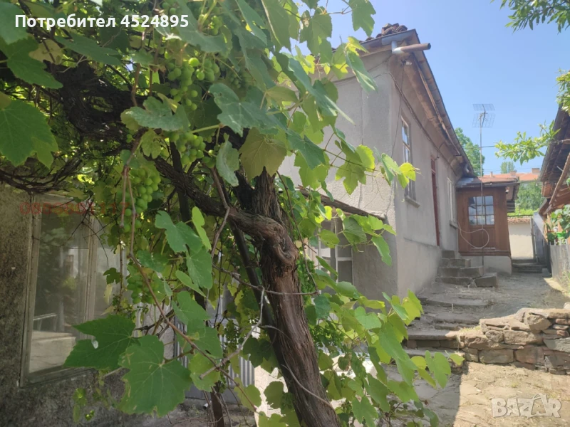 Продава КЪЩА, снимка 1