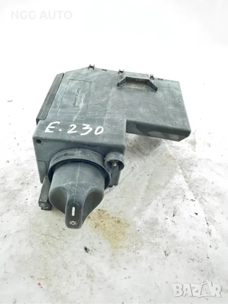 Ключ фарове за Мерцедес Е290 W210 98г, снимка 1
