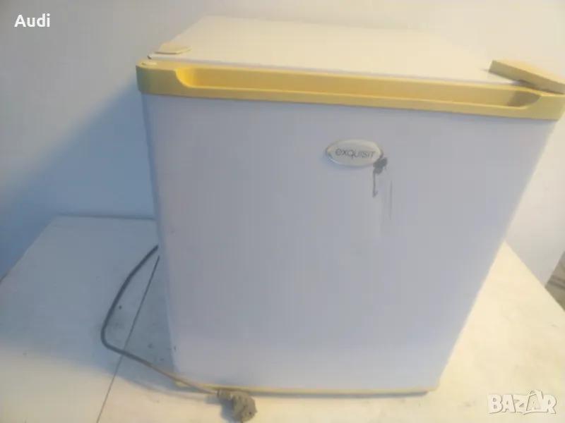 Хладилник тип мини бар EXQUISIT Общ полезен обем 46 литра.  Хладилна камера с обем 42 литра. Фризерн, снимка 1