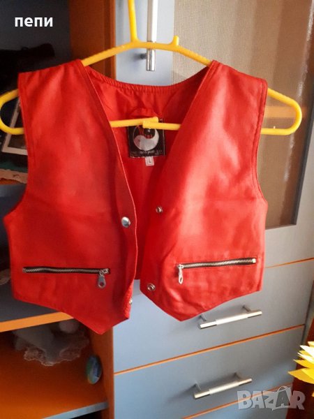 Детско кожено елече-като ново, снимка 1