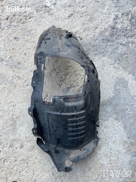 Преден десен подкалник мерцедес ц класа w205 c class 2014+ , снимка 1