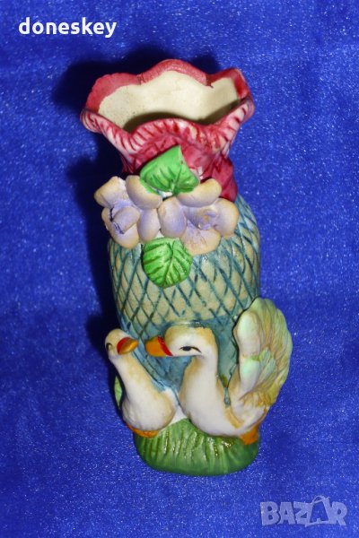 Керамична ваза с патици, снимка 1