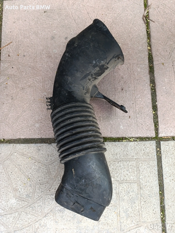 Въздуховод BMW E60 E61 Въздуховод БМВ Е60 Е61 Тръба въздух Е60 Е61, снимка 1