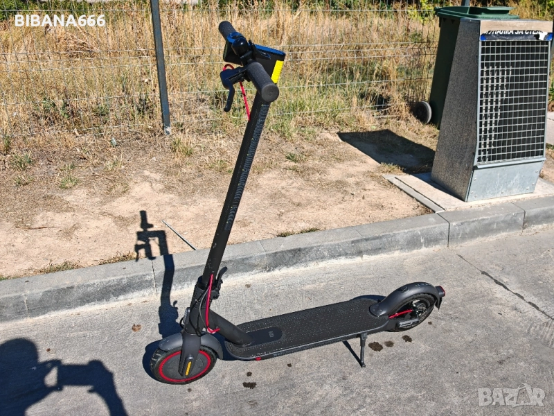 Електрическа Тротинетка Xiaomi mi 2 Pro , снимка 1