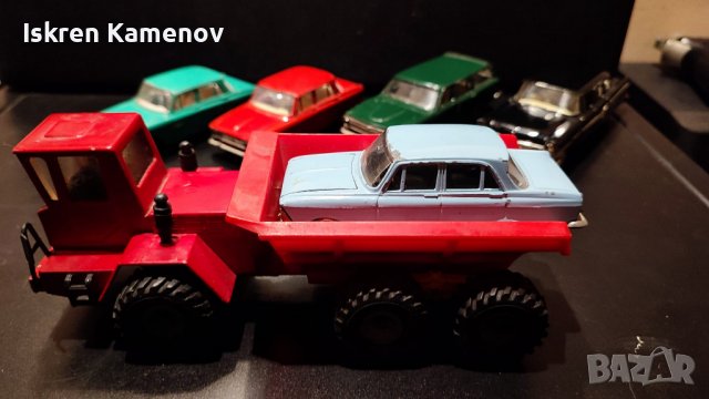 Стар метален камион 1:43, снимка 2 - Колекции - 37260706