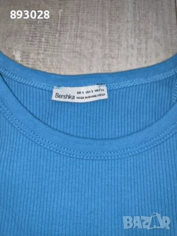 Топ отличен  Bershka  , снимка 3 - Корсети, бюстиета, топове - 55777452