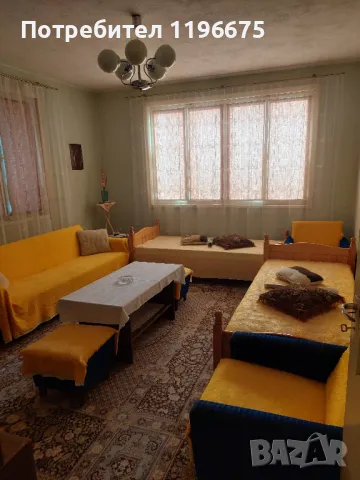 Продавам двуетажна къща с двор, снимка 5 - Къщи - 49961977