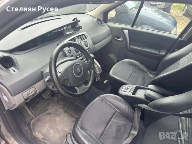 renault megane scenic 2.0 135к.с FACELIFT / автоматик бензин -цена 5950 лв или 3042,19 евро  частно , снимка 11 - Автомобили и джипове - 52038295