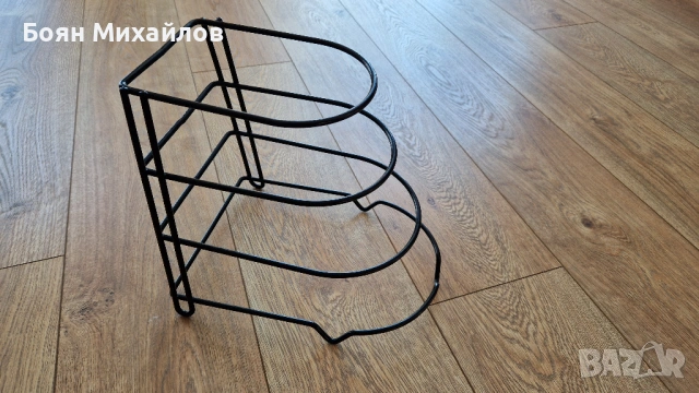 Кухненски органайзър за тигани