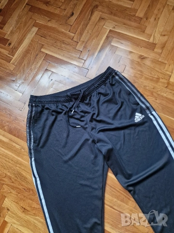 Страхотно мъжко спортно долнище ADIDAS размер 2ХL , снимка 4 - Спортни дрехи, екипи - 54350342