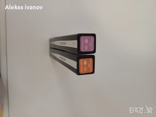 Цветни блестящи очни линии на Givenchy, снимка 2 - Декоративна козметика - 54005697