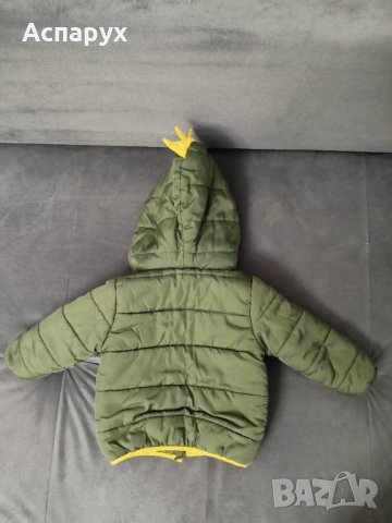Детско зимно яке с качулка размер 6-9 месеца , снимка 6 - Детски якета и елеци - 42886834
