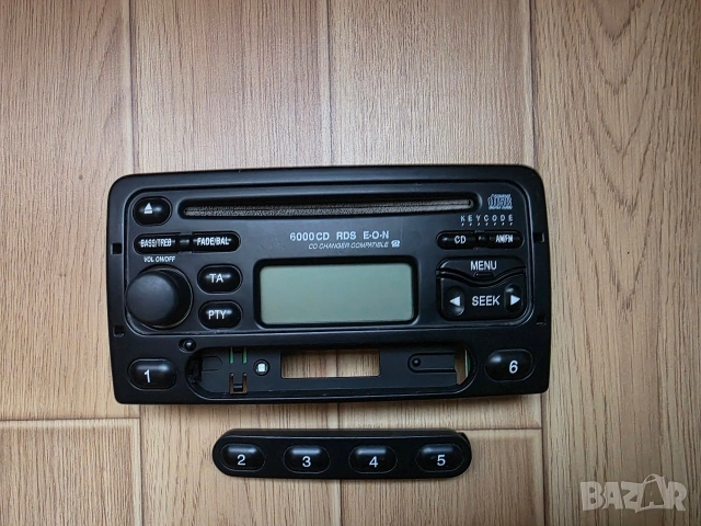 Панел управление на CD 6000 ford. , снимка 2 - Аксесоари и консумативи - 56241453
