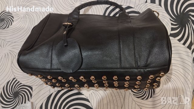 Дамска кожена черна чанта, снимка 4 - Раници - 25802666