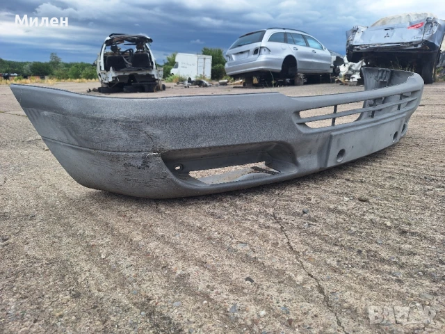 Предна Броня За Мерцедес Спринтер 2000-2006 Година Mercedes Sprinter , снимка 11 - Части - 41306606