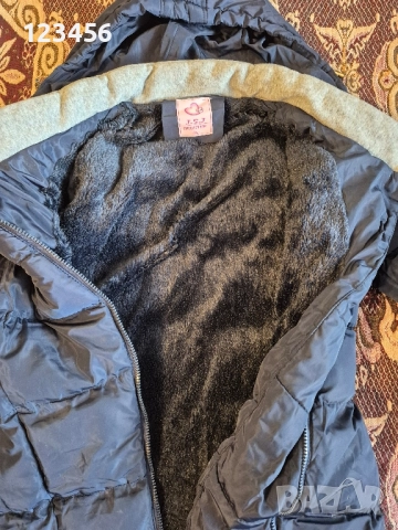 Много дебело и топло зимно яке, снимка 2 - Детски якета и елеци - 51944877