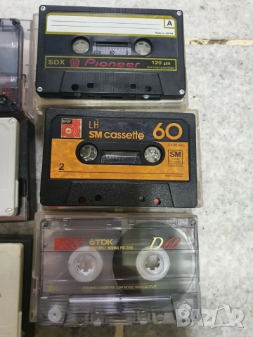 Лот от 10бр аудио касети със записи музика. Всички за 20лв. Купени от чужбина. Записите са качествен, снимка 5 - Аудио касети - 52855053