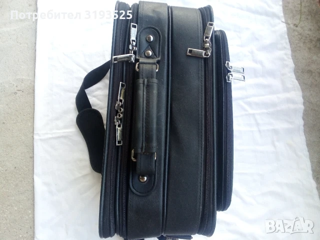 Кожена чанта за компютър, снимка 4 - Лаптоп аксесоари - 51198973