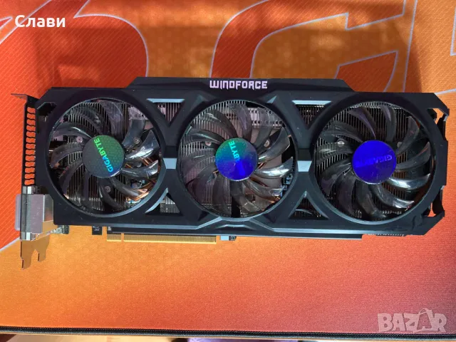 Видео карта GIGABYTE AMD RADEON R9 270X OC WINDFORCE 2GB/256 BIT GDDR5, снимка 4 - Видеокарти - 48495162
