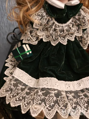 Колекционерска Френска порцеланова кукла 80 те години, снимка 5 - Колекции - 47972427