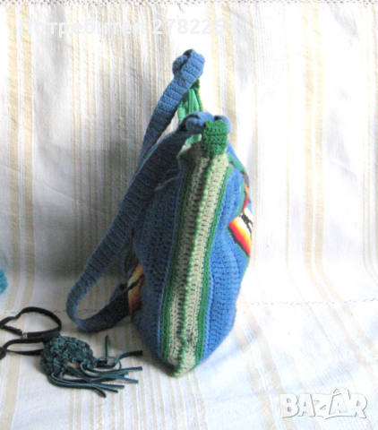 Чанта, ръчна изработка комбинация между плетиво на една кука и ръчна бродерия, снимка 3 - Чанти - 36413783