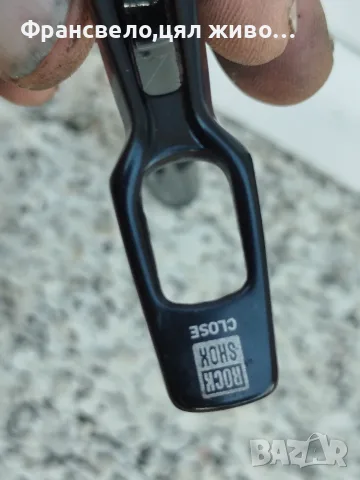Проходна ос за велосипед колело rock shox 15 на 100, снимка 2 - Части за велосипеди - 56230520