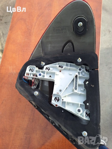 Стопове за Мерцедес Бенц Е класа  / Mercedes-Benz E Class, снимка 10 - Части - 53217702