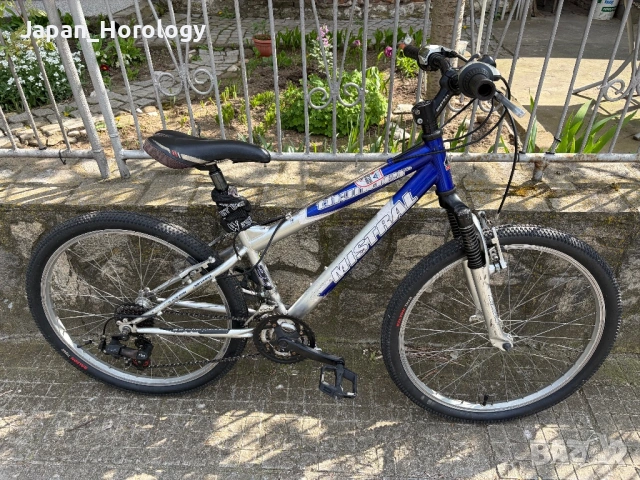 Mistral Thunder 24”