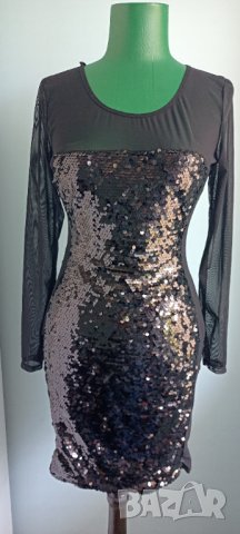 Рокля с пайети и тюл., снимка 1