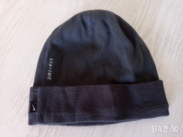 Nike Dri Fit зимна шапка, снимка 4 - Шапки - 52071381