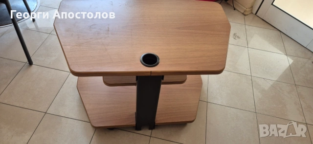 Продавам ТВ масичка - 50 евро, снимка 3 - Маси - 54035477