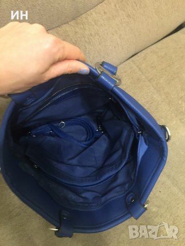 Дамска чанта в синьо, снимка 5 - Чанти - 39397410