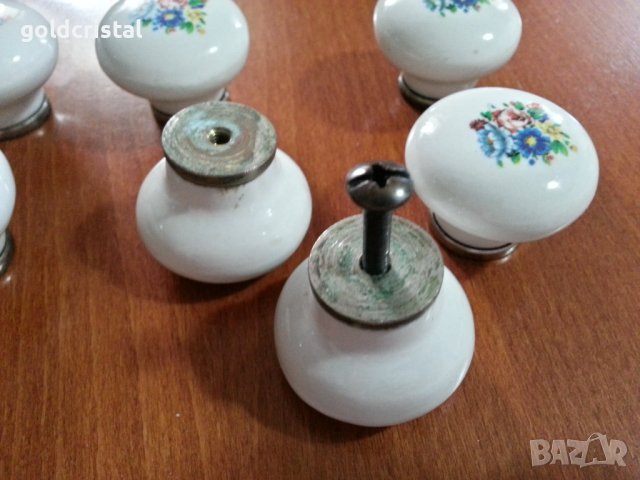 Ретро порцеланови дръжки за мебели , снимка 4 - Антикварни и старинни предмети - 40556709