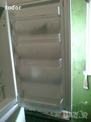 продавам комбиниран хладилник-фризер, снимка 4 - Хладилници - 53018232