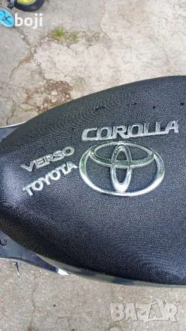 Емблема за заден капак за Тойота Корола версо , снимка 2 - Части - 50310929