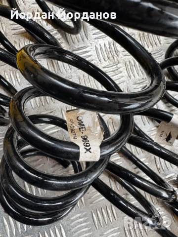 Пружини ARB Old Man Emu Suzuki Jimny gen3/gen4 за повдигане/лифт 40mm, снимка 2 - Части - 53888062