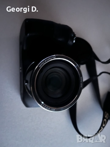 Фотоапарат Sony Cyber Shot , снимка 2 - Фотоапарати - 54083087
